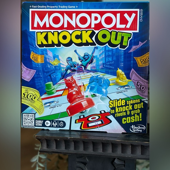 Monopoly Other - Monopoly Knock Out Game